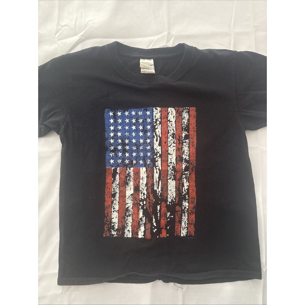 Gildan Kids American Flag Shirt XS Black Cotton Distressed Short Sleeve Tee